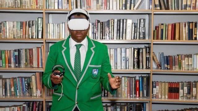 Student in ARV glasses